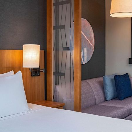 ไฮแอท เพลส อินเดียนาโพลิส ดาวน์ทาวน์ Hotel ภายนอก รูปภาพ