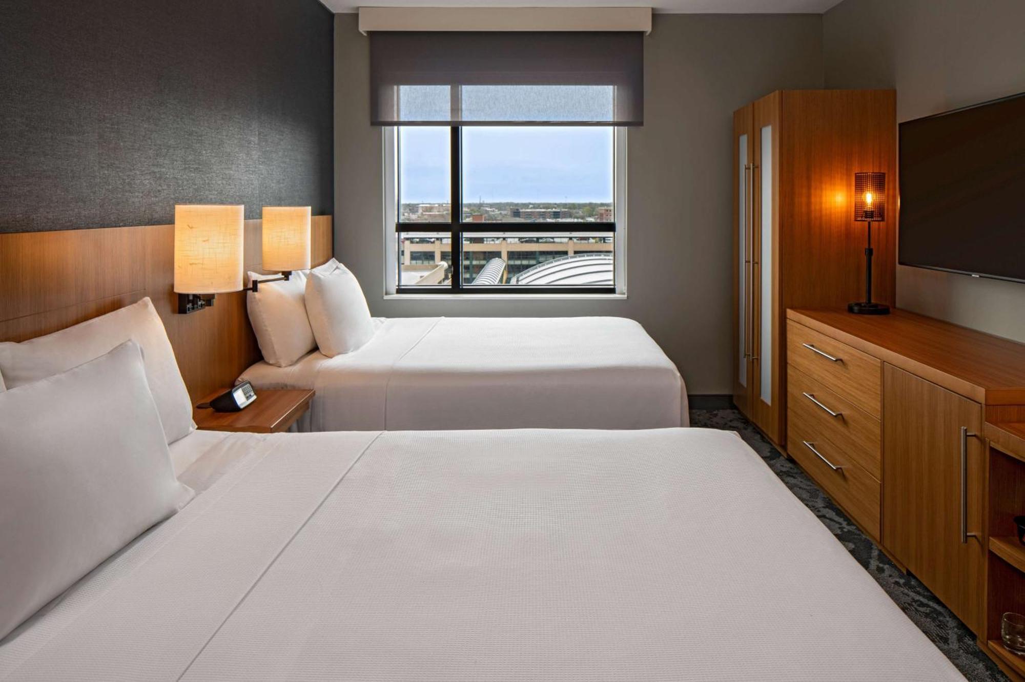 ไฮแอท เพลส อินเดียนาโพลิส ดาวน์ทาวน์ Hotel ภายนอก รูปภาพ