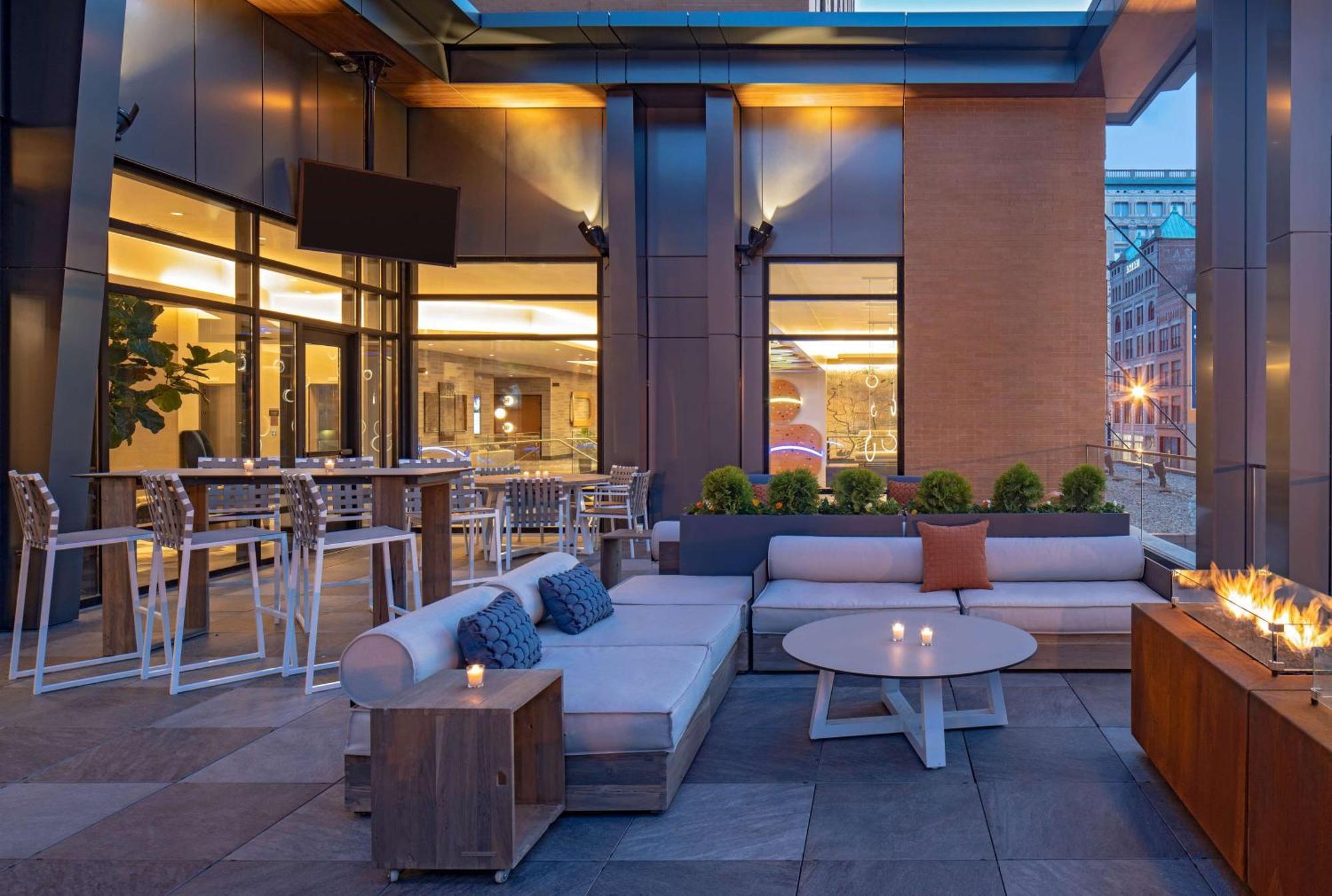ไฮแอท เพลส อินเดียนาโพลิส ดาวน์ทาวน์ Hotel ภายนอก รูปภาพ